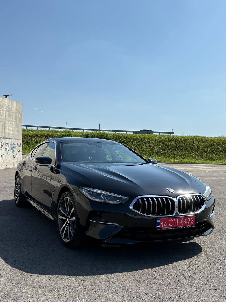 BMW 840