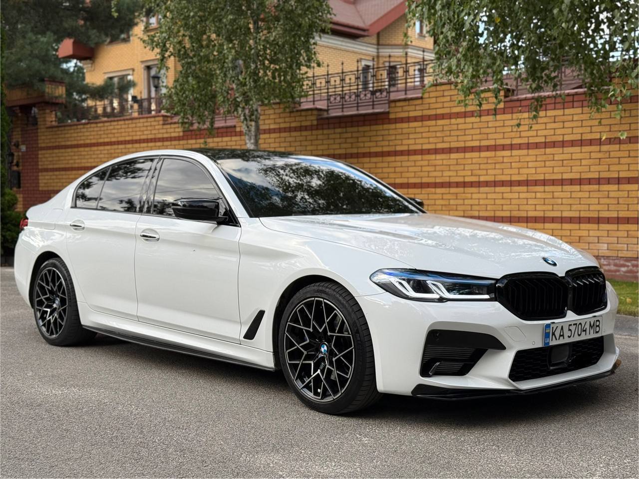 BMW 530
