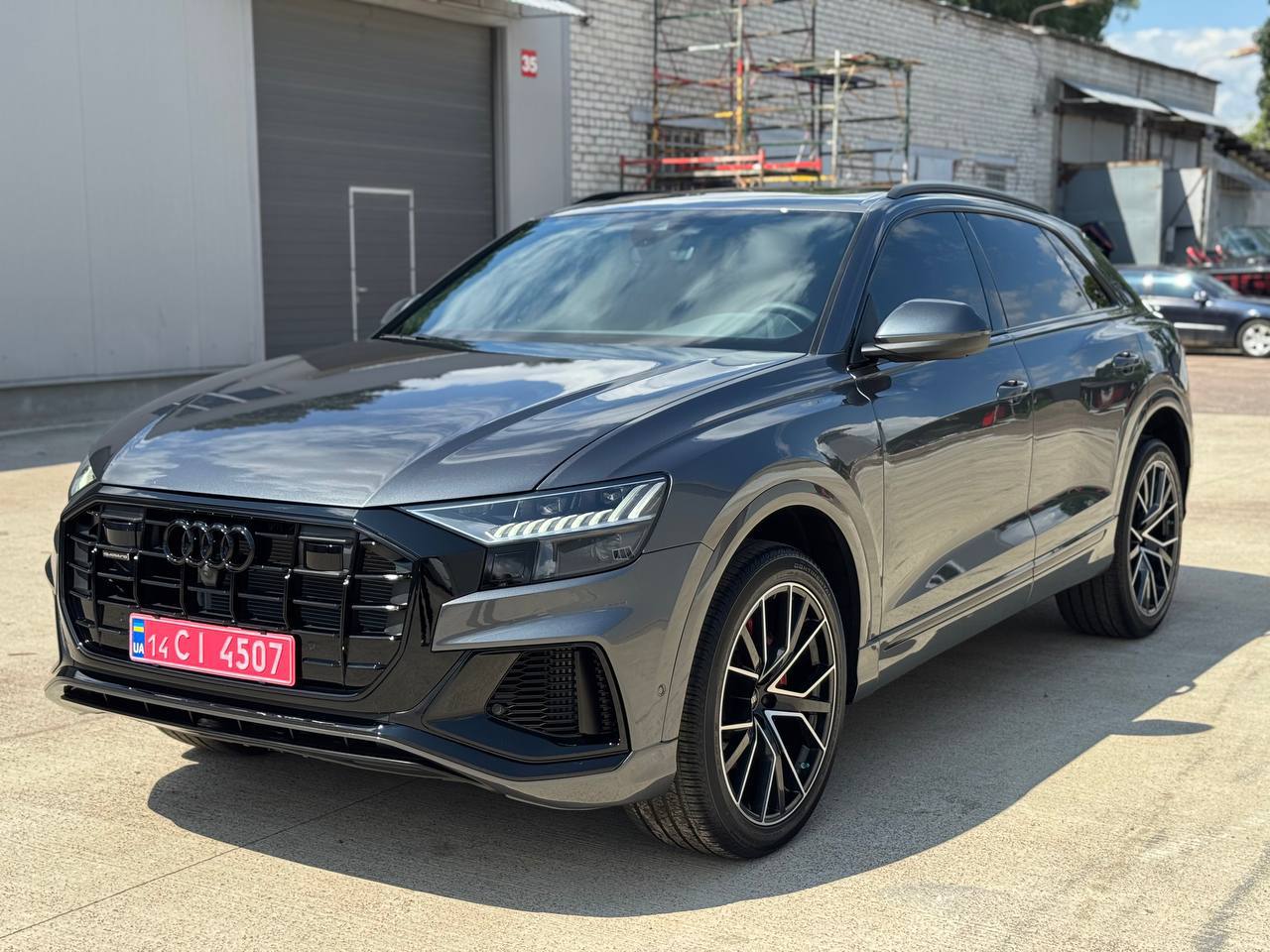 Audi Q8