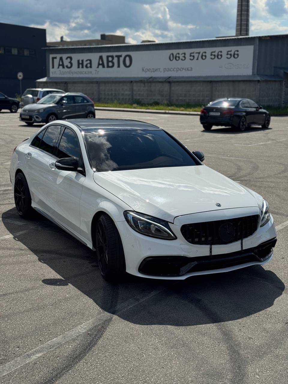 Mercedes-Benz C300
