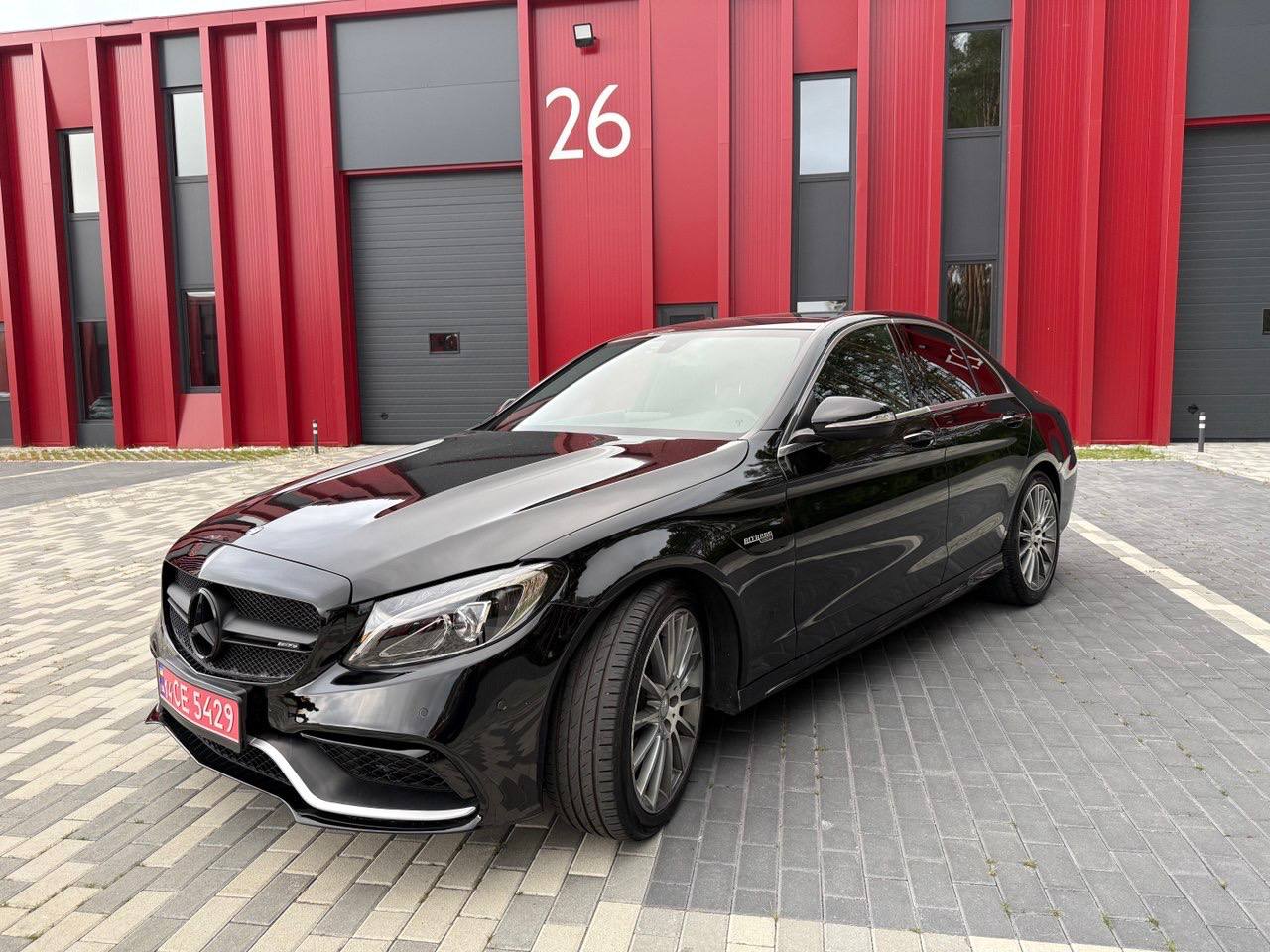 Mercedes-Benz C400