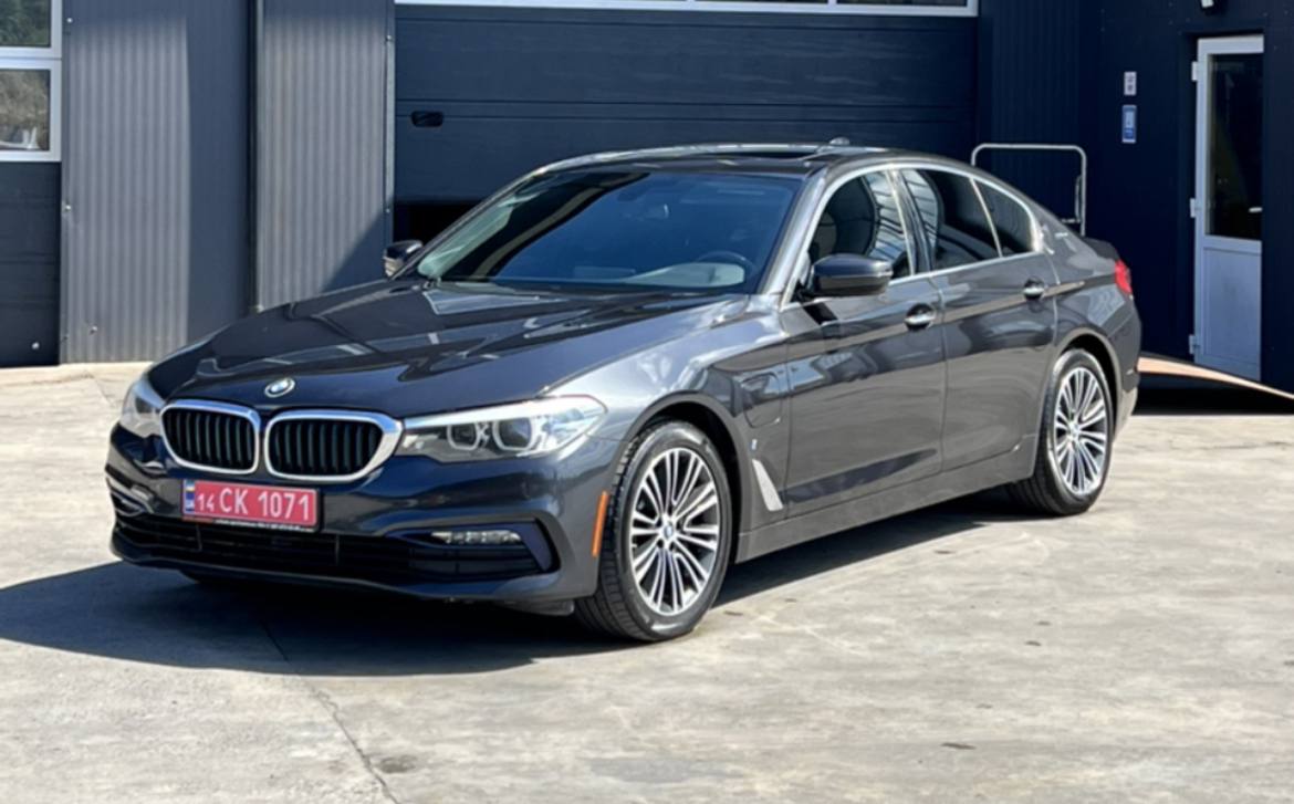 BMW 530e