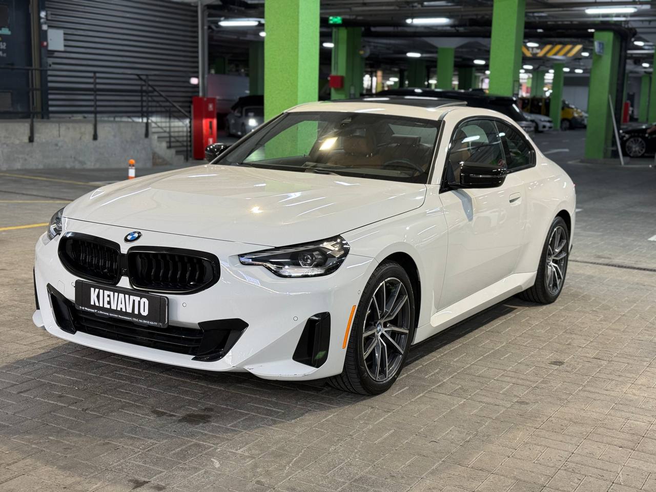 BMW 230