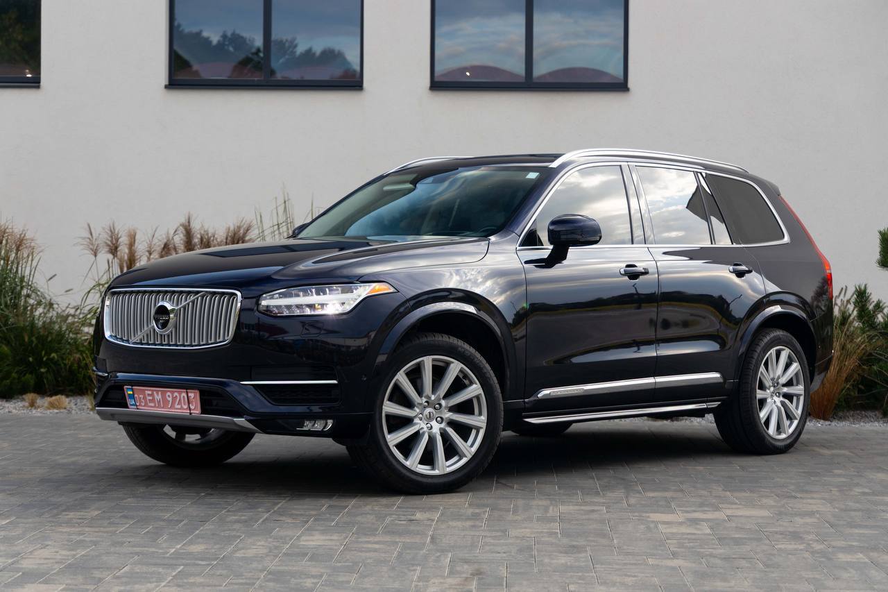 Volvo XC90