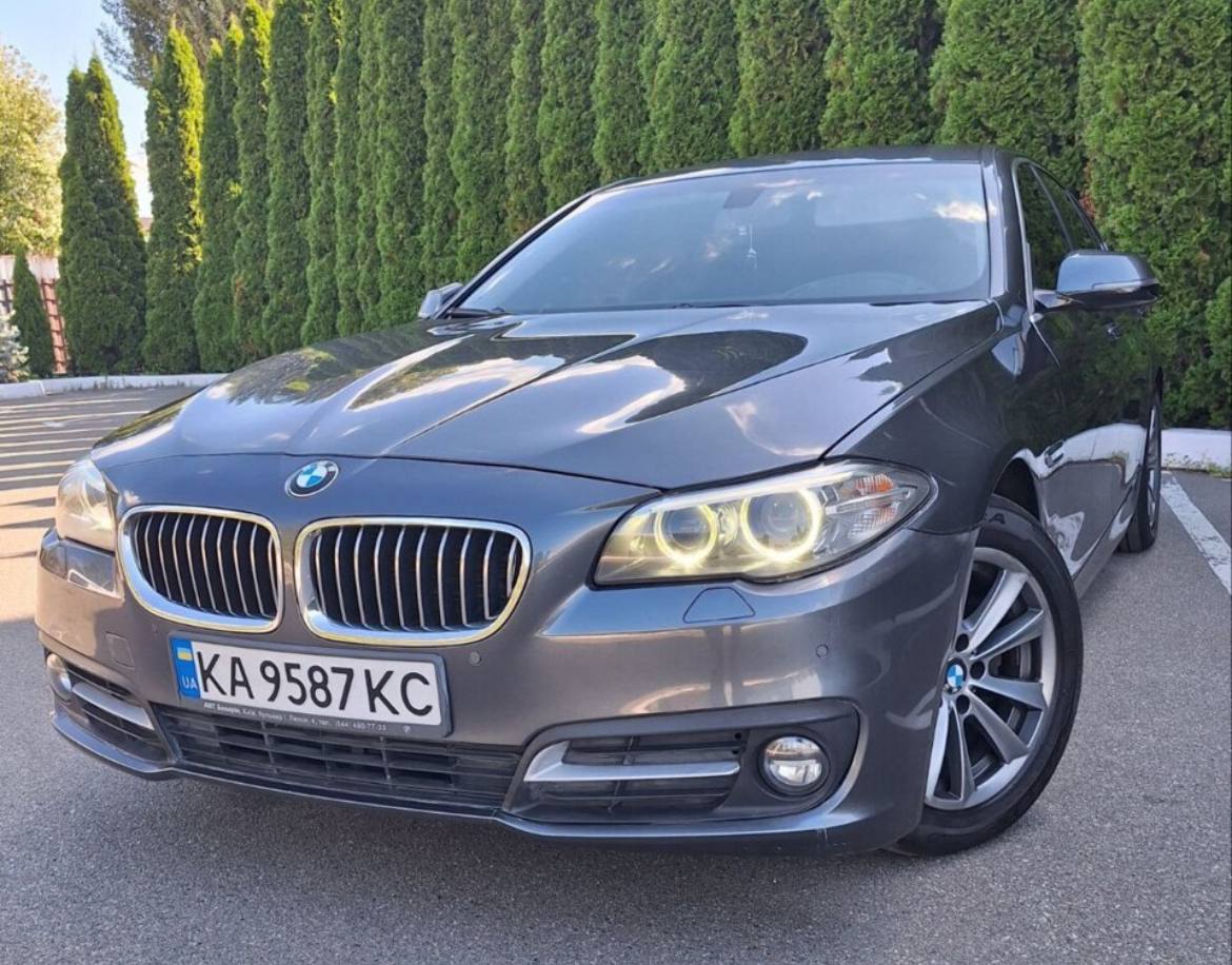 BMW 520I