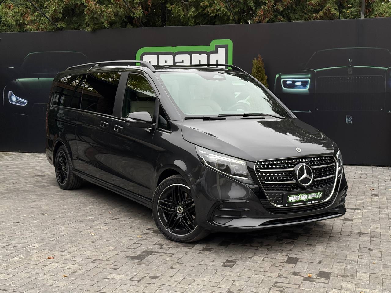 Mercedes-Benz V-Class
