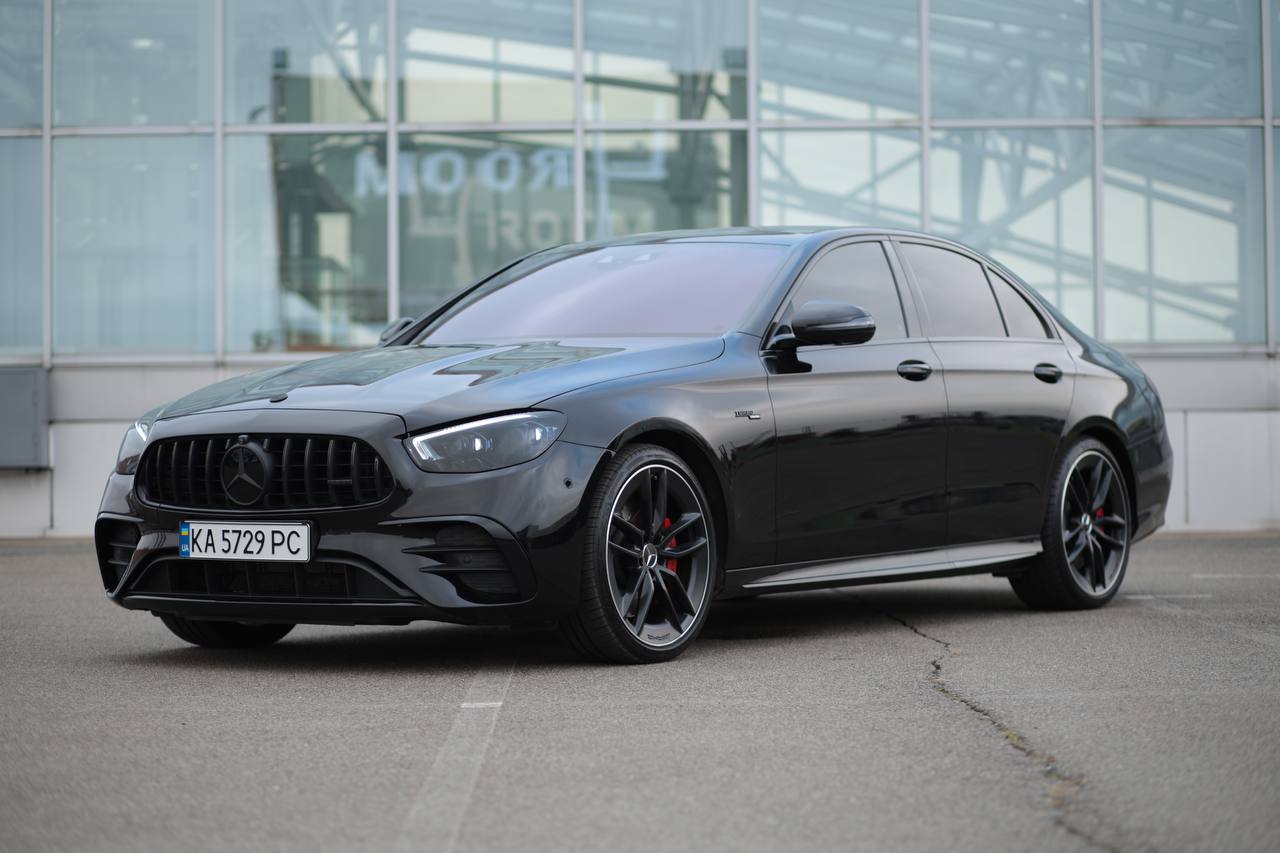 Mercedes-Benz E53 AMG