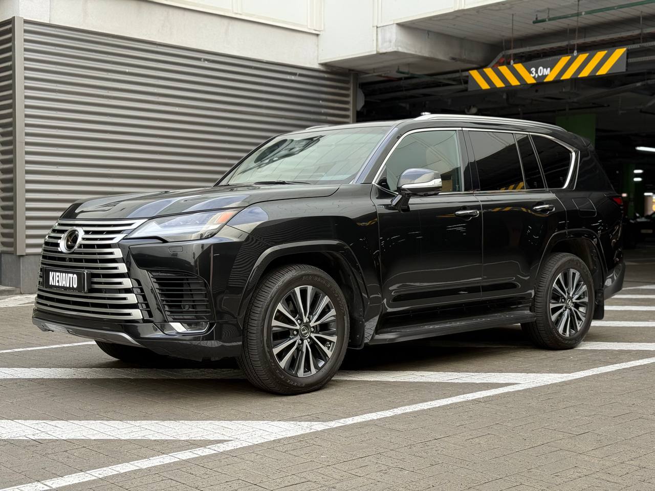 Lexus LX 500d