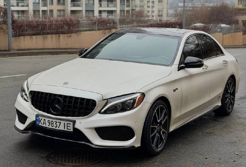 Mercedes-Benz C43 AMG