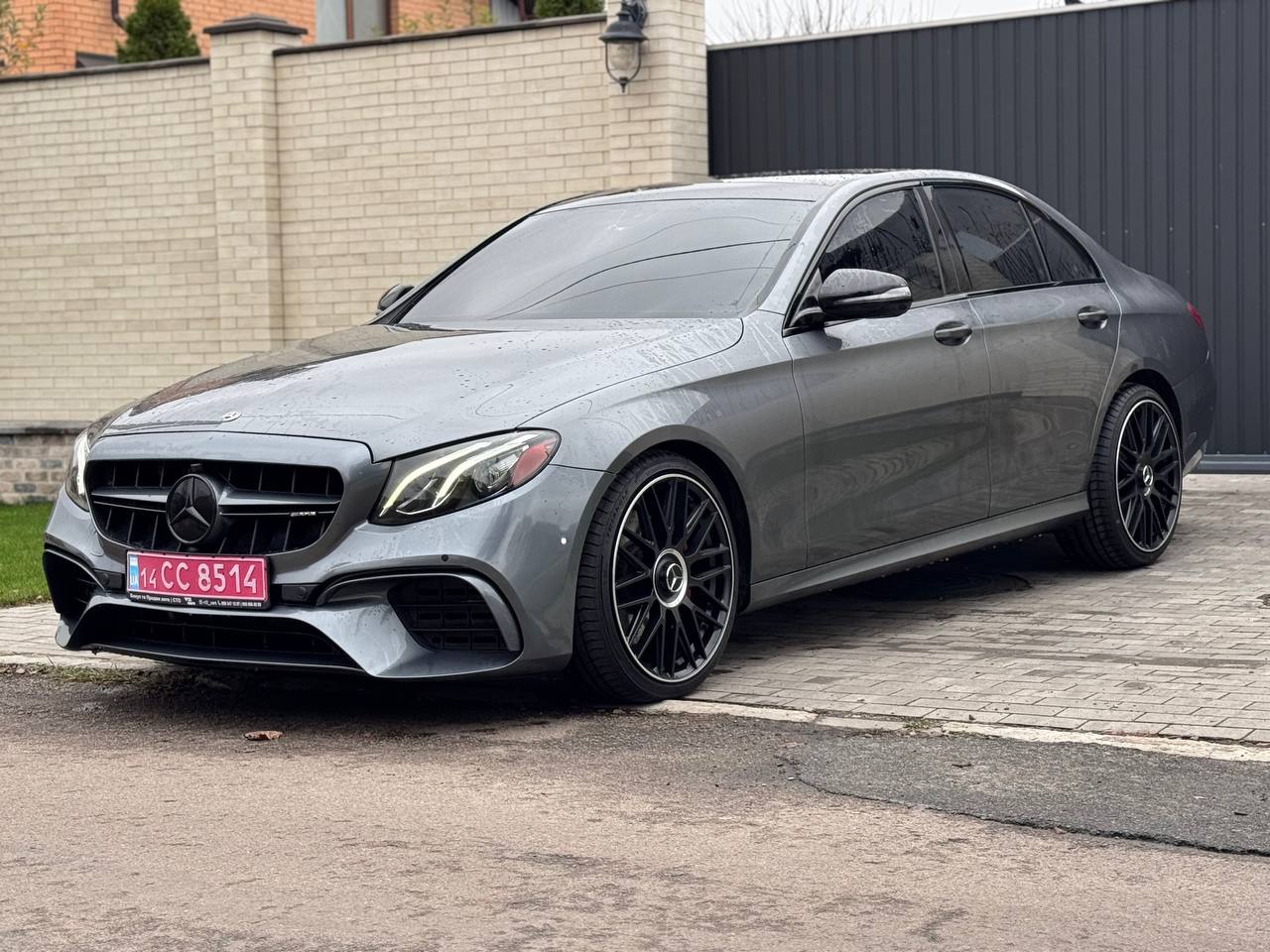 Mercedes-Benz E43 AMG