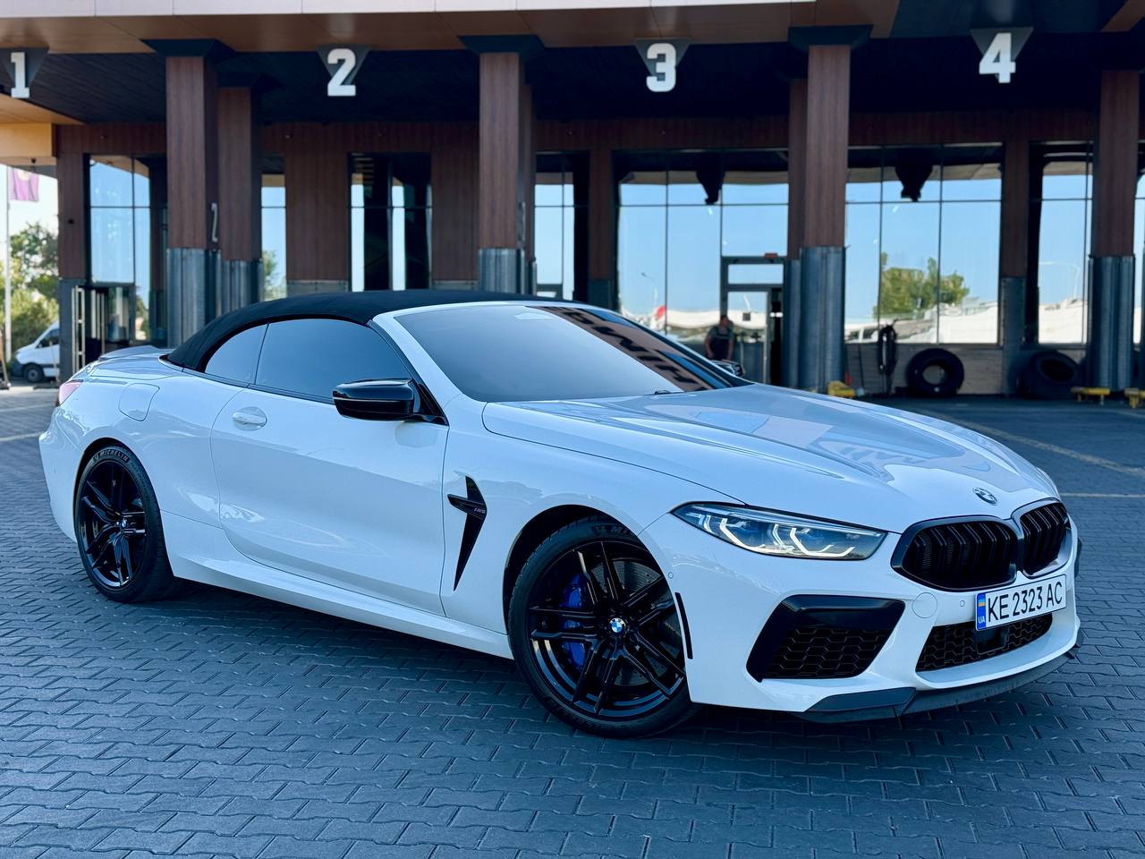 BMW M8 Cabrio