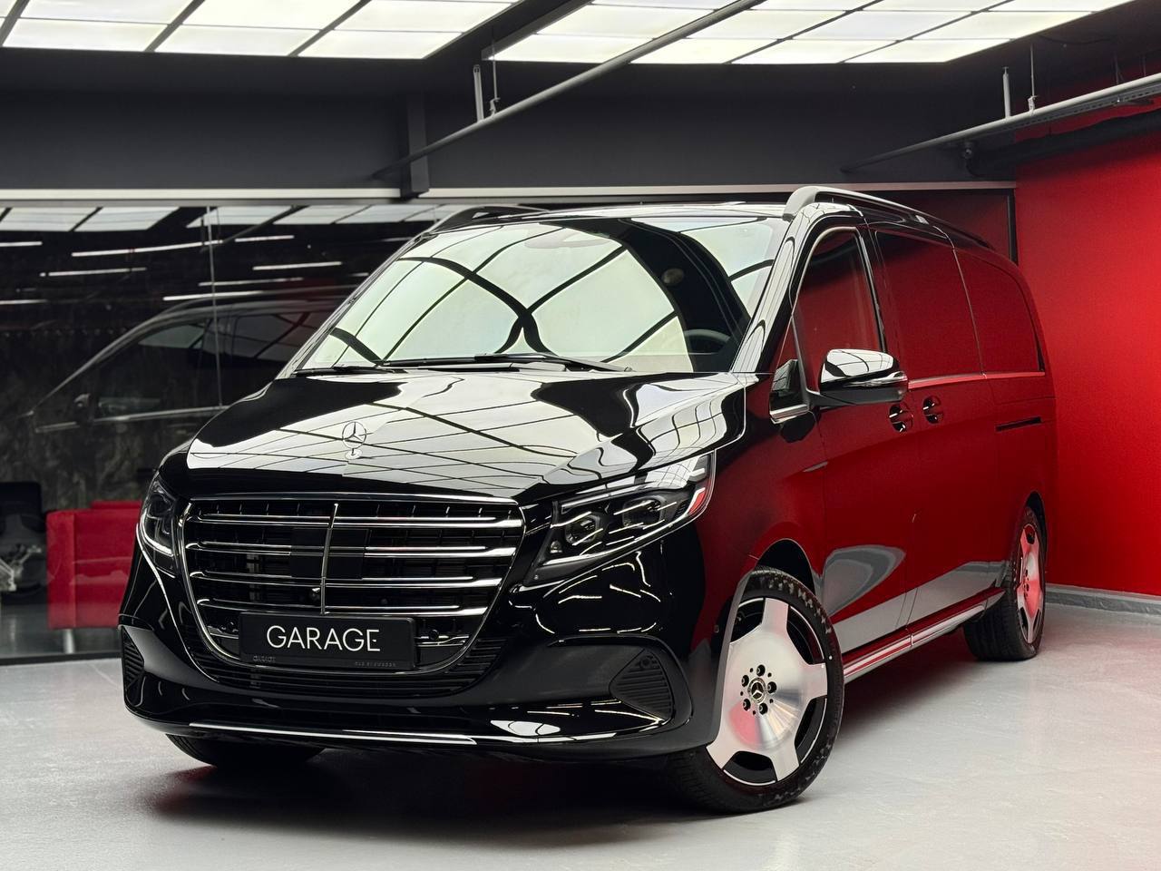 MERCEDES-BENZ V 300d EXCLUSIVE RESTYLING