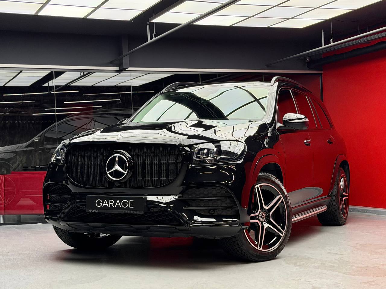 MERCEDES-BENZ GLS 400d