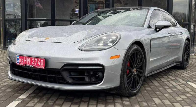 Porsche Panamera 4S
