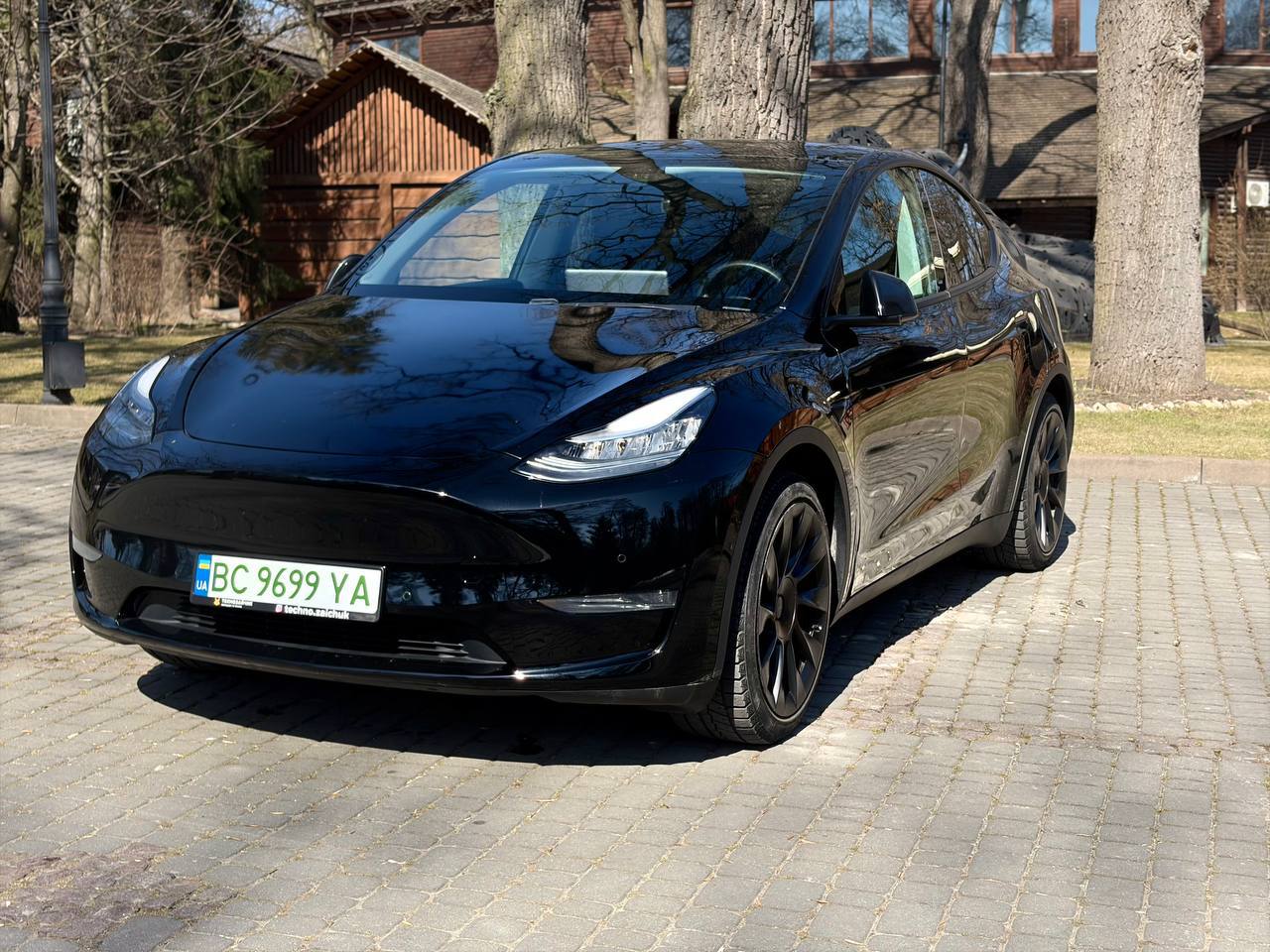Tesla Model Y