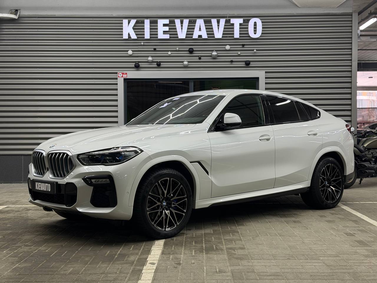 BMW X6