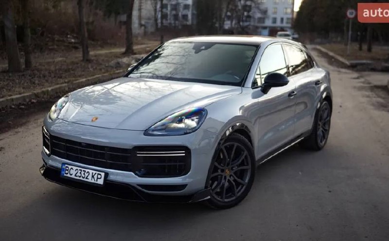 Porsche Cayenne Turbo Coupe