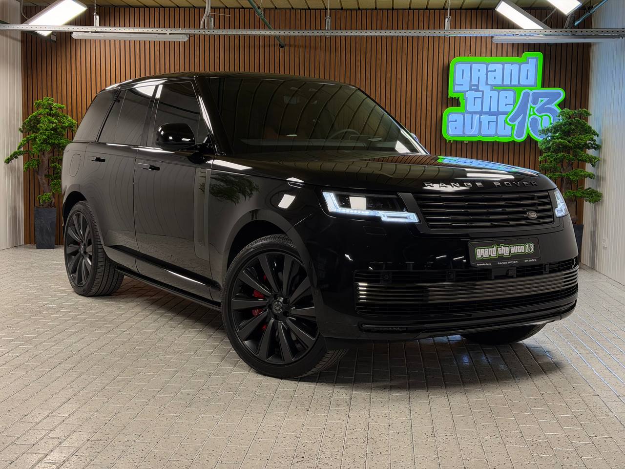 Land Rover Range Rover SV