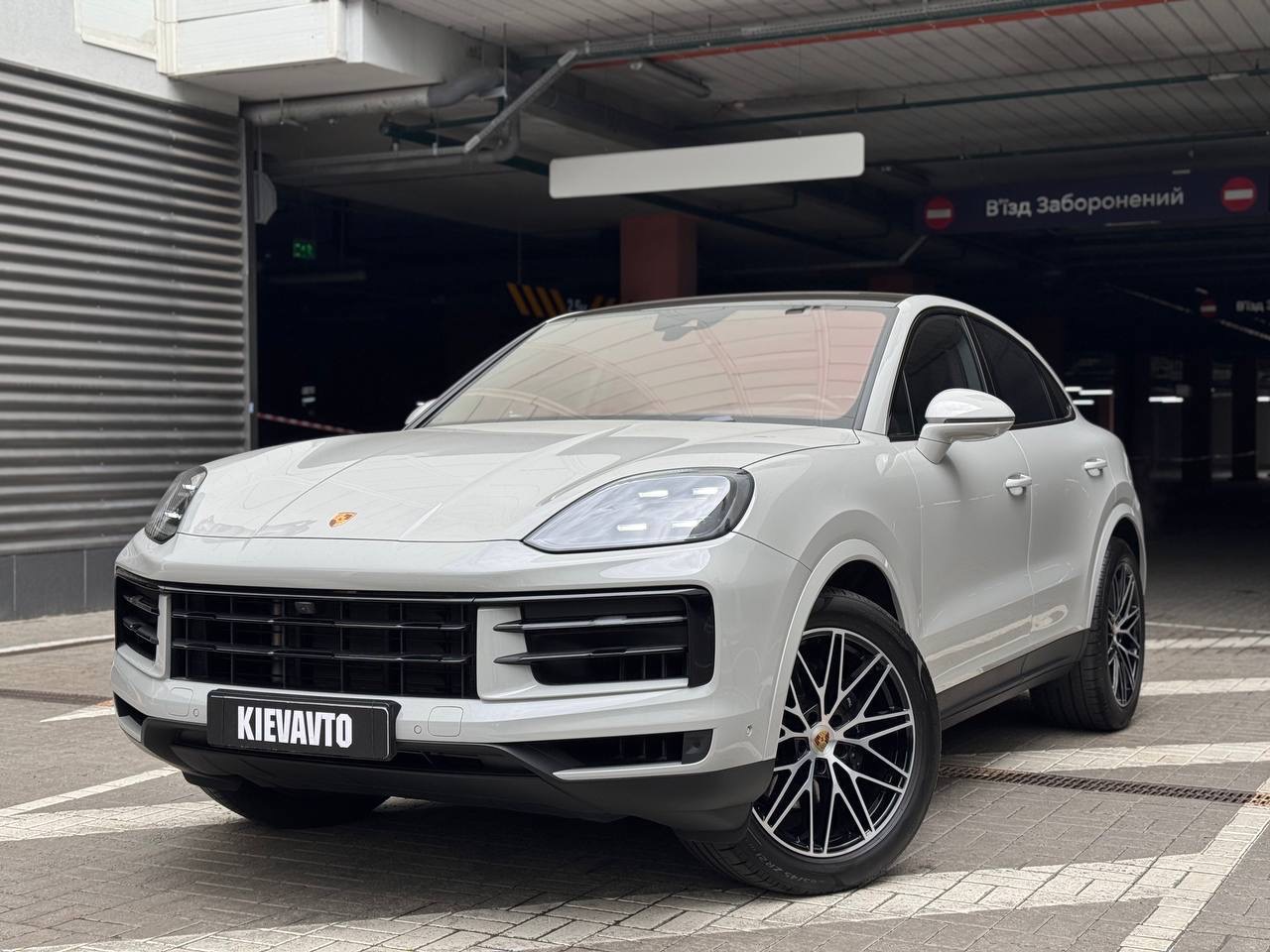 Porsche Cayenne Coupe